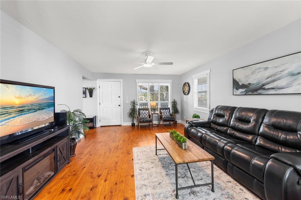 2040 Clarke AVE, FORT MYERS FL 33905-5