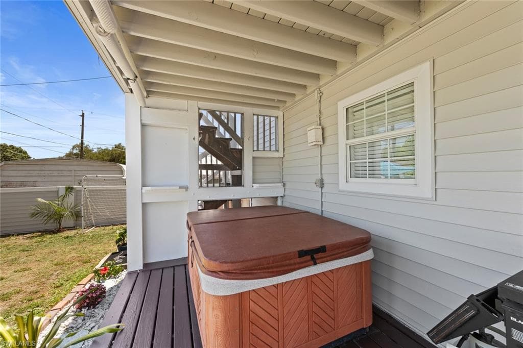 2040 Clarke AVE, FORT MYERS FL 33905-27