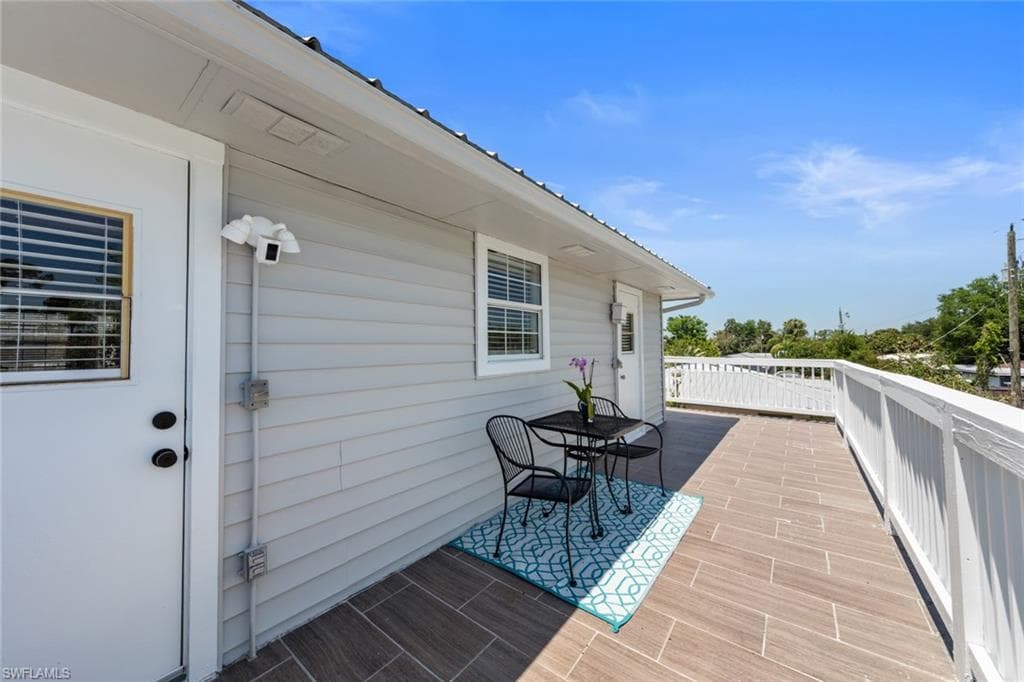 2040 Clarke AVE, FORT MYERS FL 33905-40