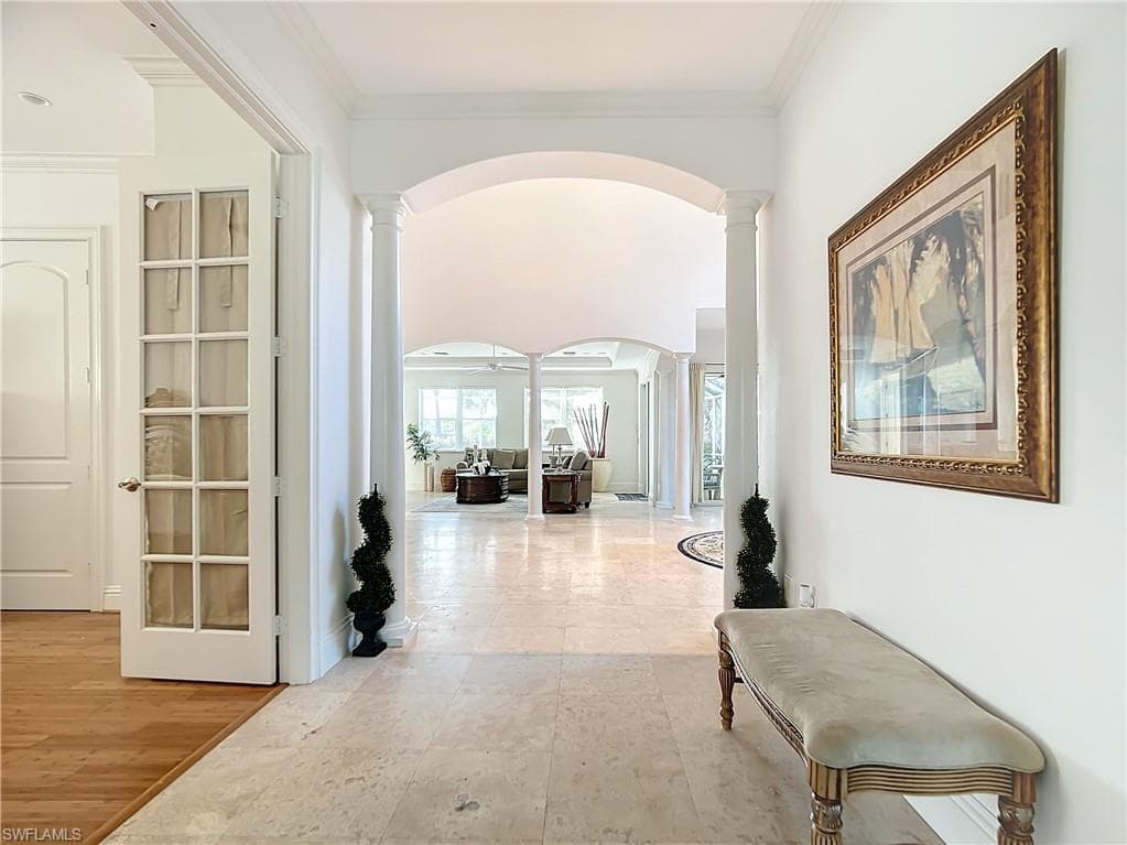 2840 Coco Lakes DR, NAPLES FL 34105-14