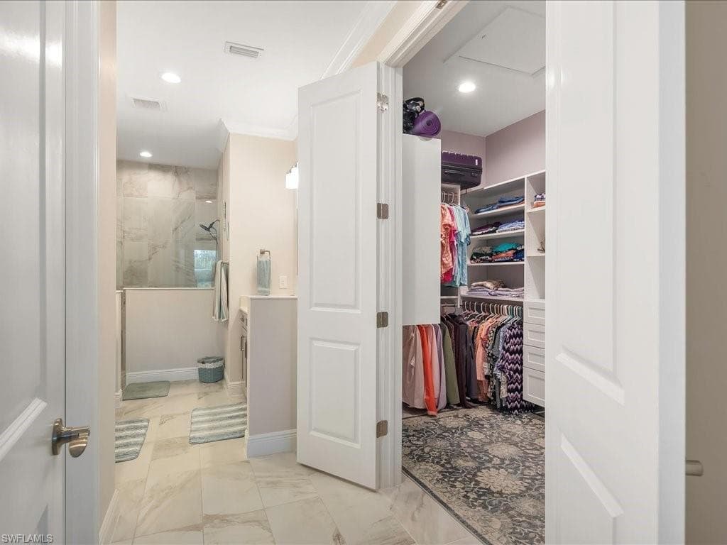 2227 Marquesa CIR, NAPLES FL 34112-18