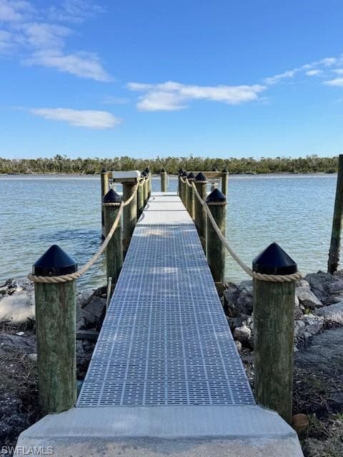 121 Gulf Island DR, FORT MYERS BEACH FL 33931-8