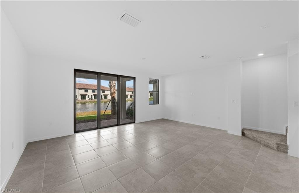 1587 Lake Jessup CIR, CAPE CORAL FL 33909-6