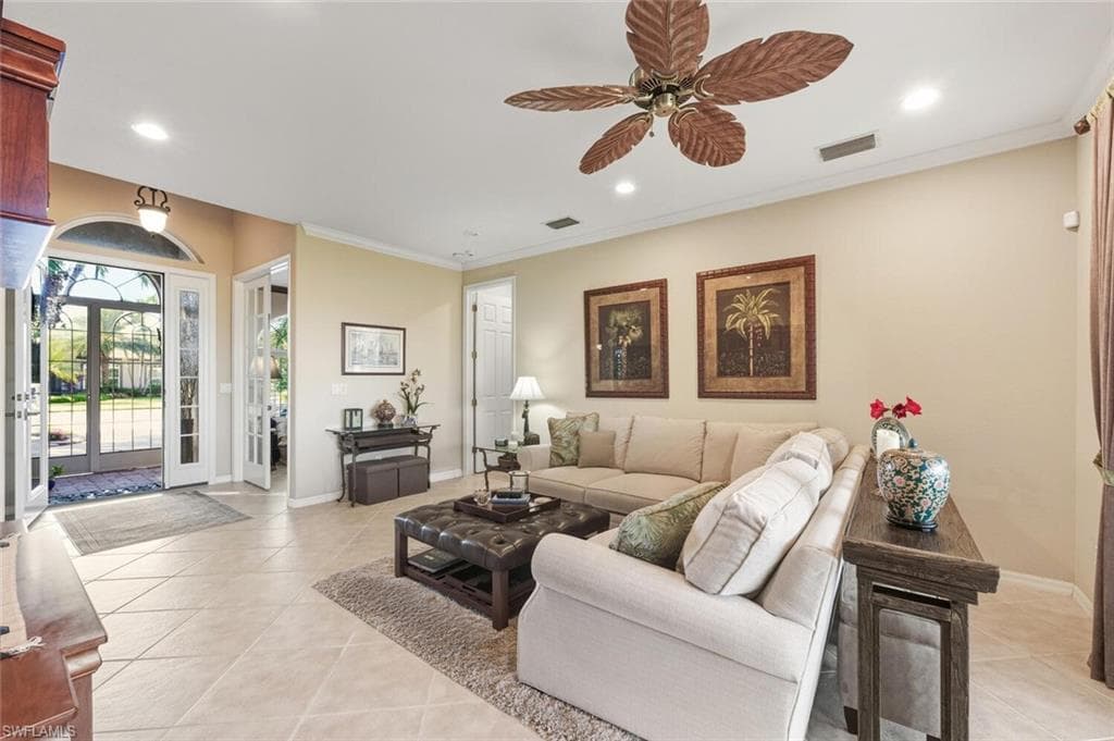 3657 Recreation LN, NAPLES FL 34116-5