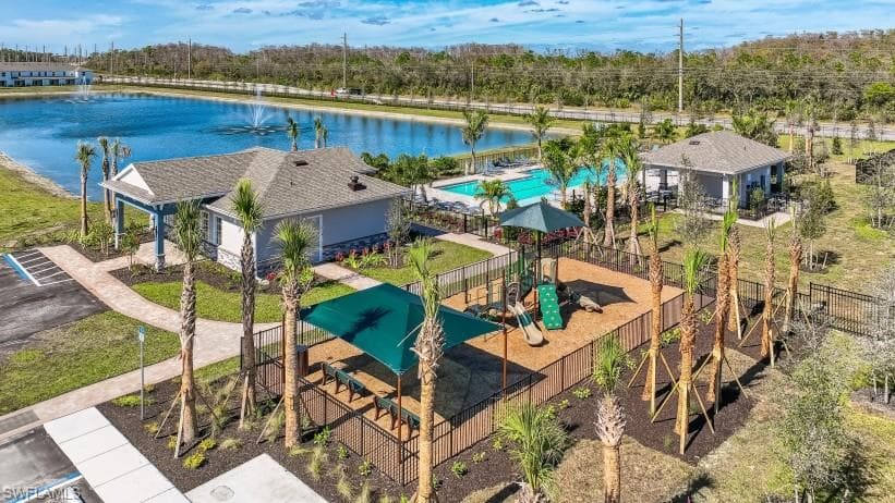 8016 CEDAR KEY WAY, LEHIGH ACRES FL 33971-18