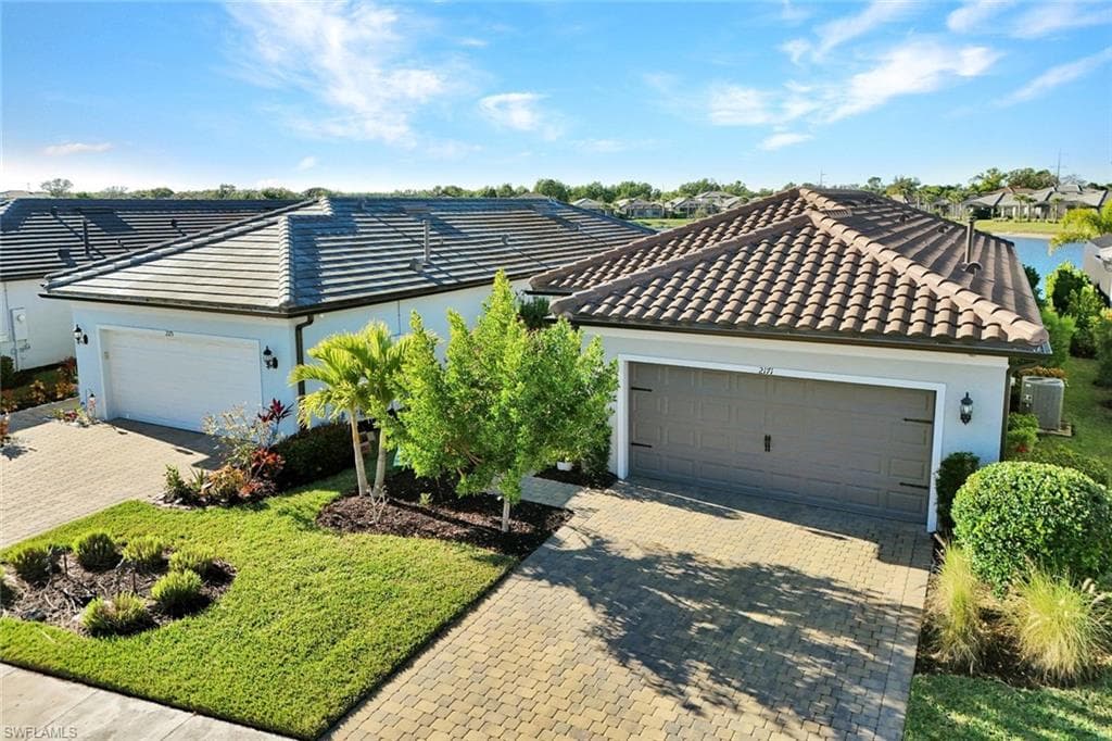 2171 YELLOWFIN CIR-23
