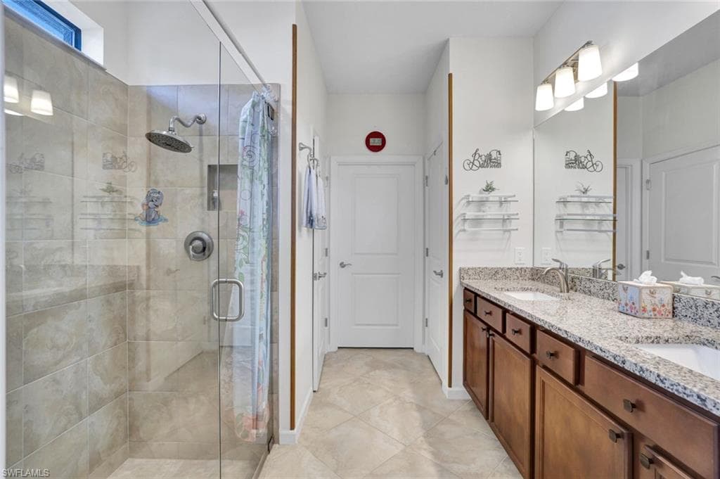 2171 YELLOWFIN CIR-13