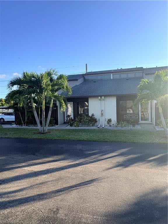 8893 Somerset BLVD, FORT MYERS FL 33919-2