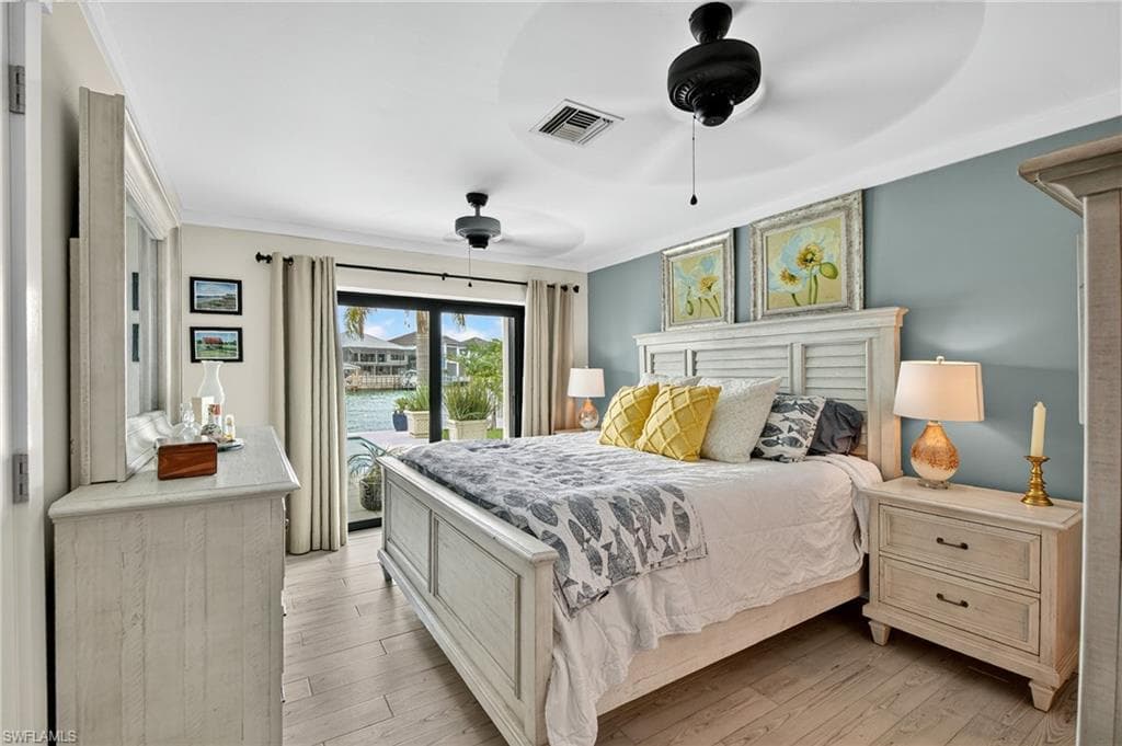 190 Tahiti CIR, NAPLES FL 34113-15