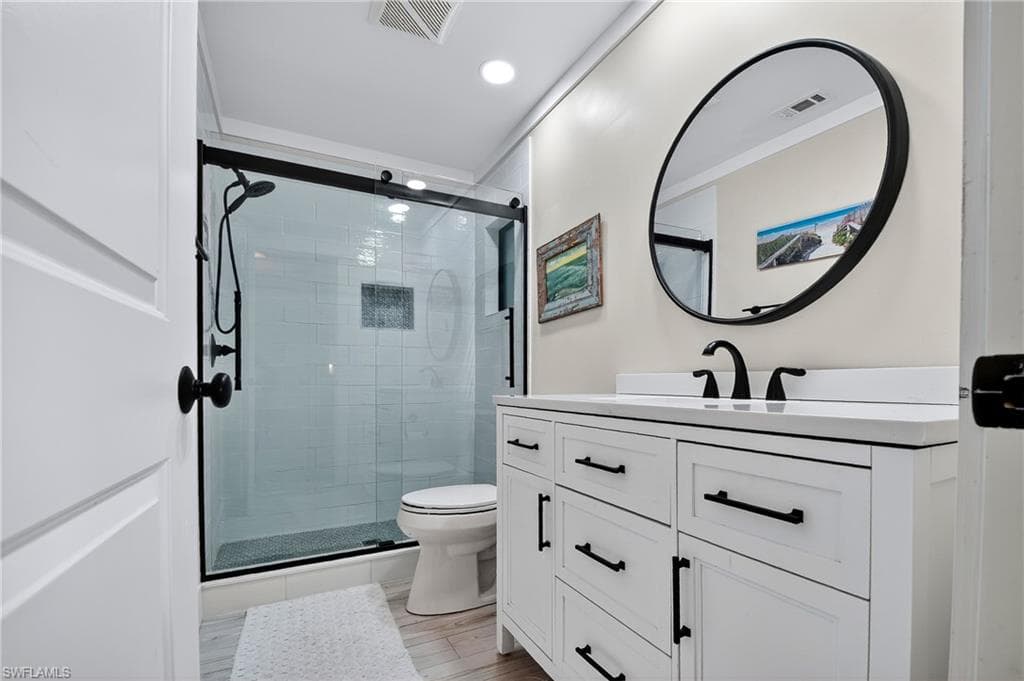 190 Tahiti CIR, NAPLES FL 34113-14