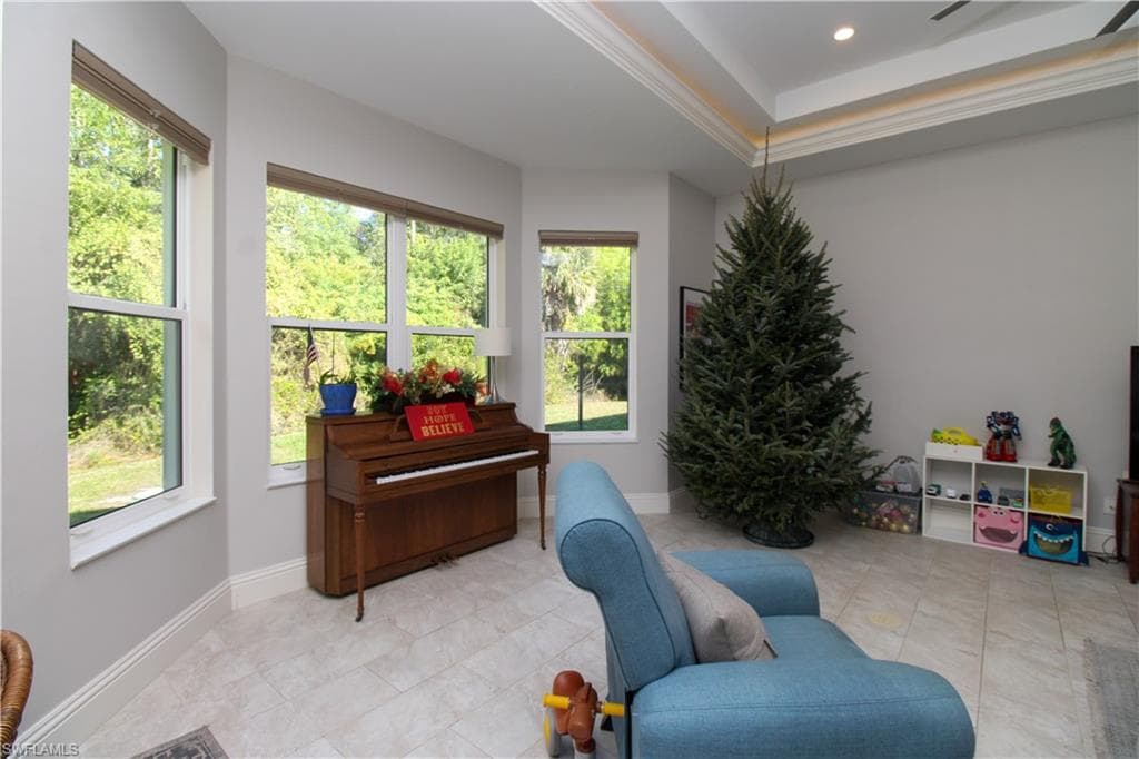 6184 WHITAKER RD, NAPLES FL 34112-26