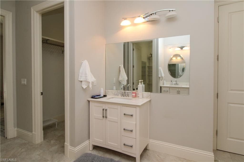 6184 WHITAKER RD, NAPLES FL 34112-16