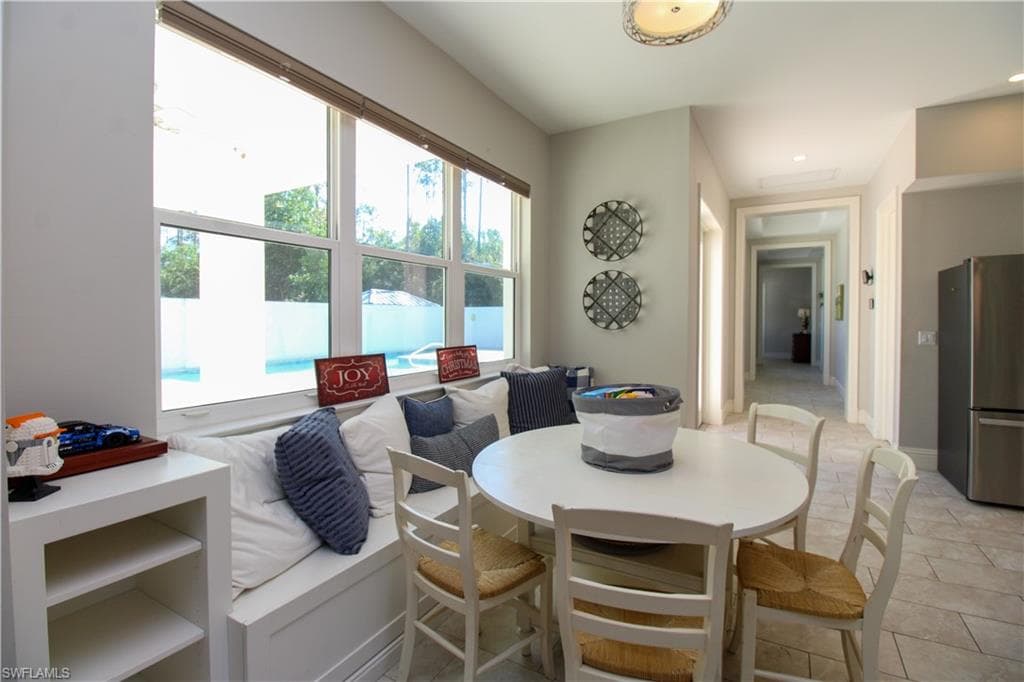 6184 WHITAKER RD, NAPLES FL 34112-31