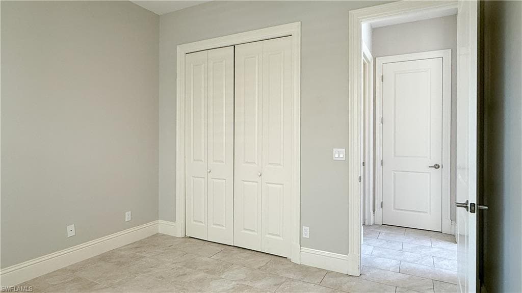 6184 WHITAKER RD, NAPLES FL 34112-47
