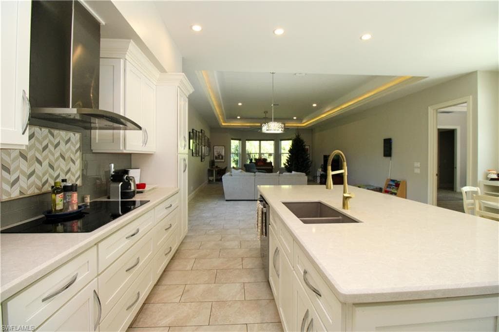 6184 WHITAKER RD, NAPLES FL 34112-34
