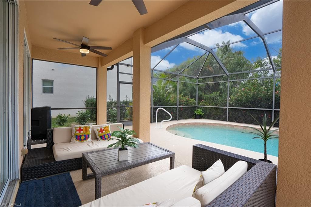 8271 Laurel Lakes WAY, NAPLES FL 34119-25