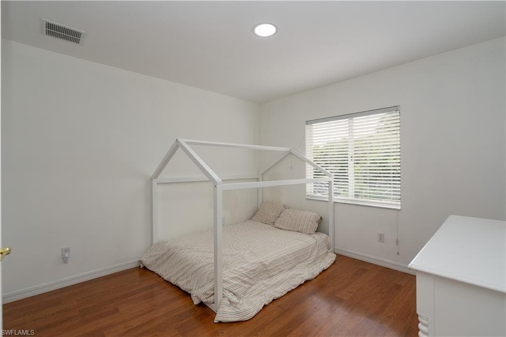 8271 Laurel Lakes WAY, NAPLES FL 34119-20