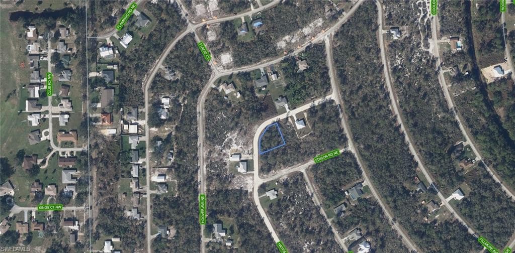 114 Hayes AVE NE, LAKE PLACID FL 33852-1