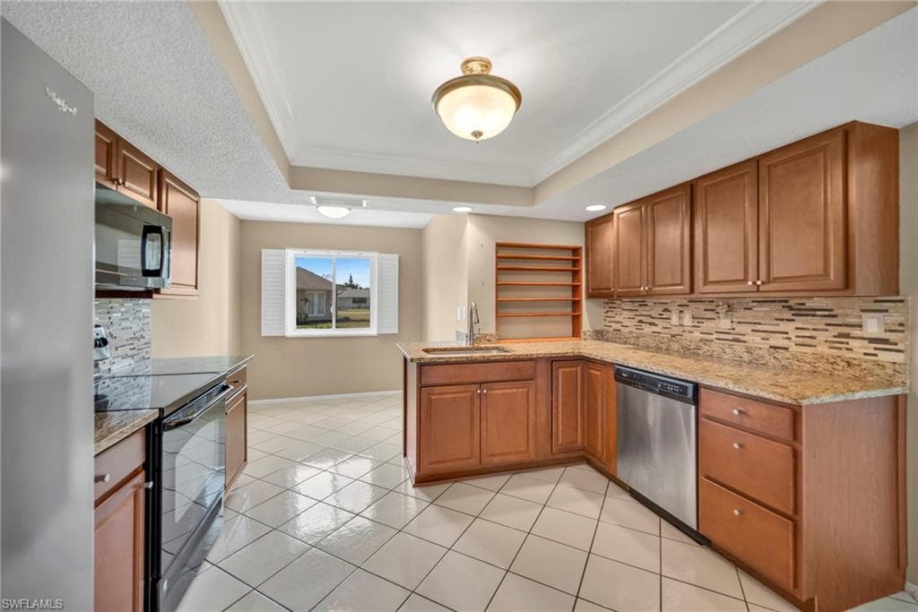 224 Potomac PL, NAPLES FL 34112-7