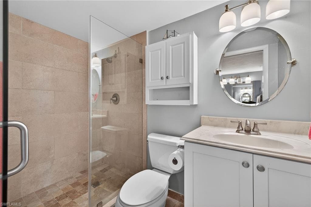 4570 Trawler CT # 102, FORT MYERS FL 33919-19