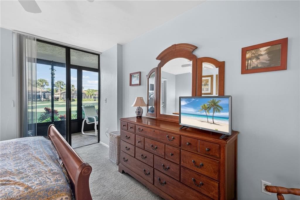 4570 Trawler CT # 102, FORT MYERS FL 33919-17