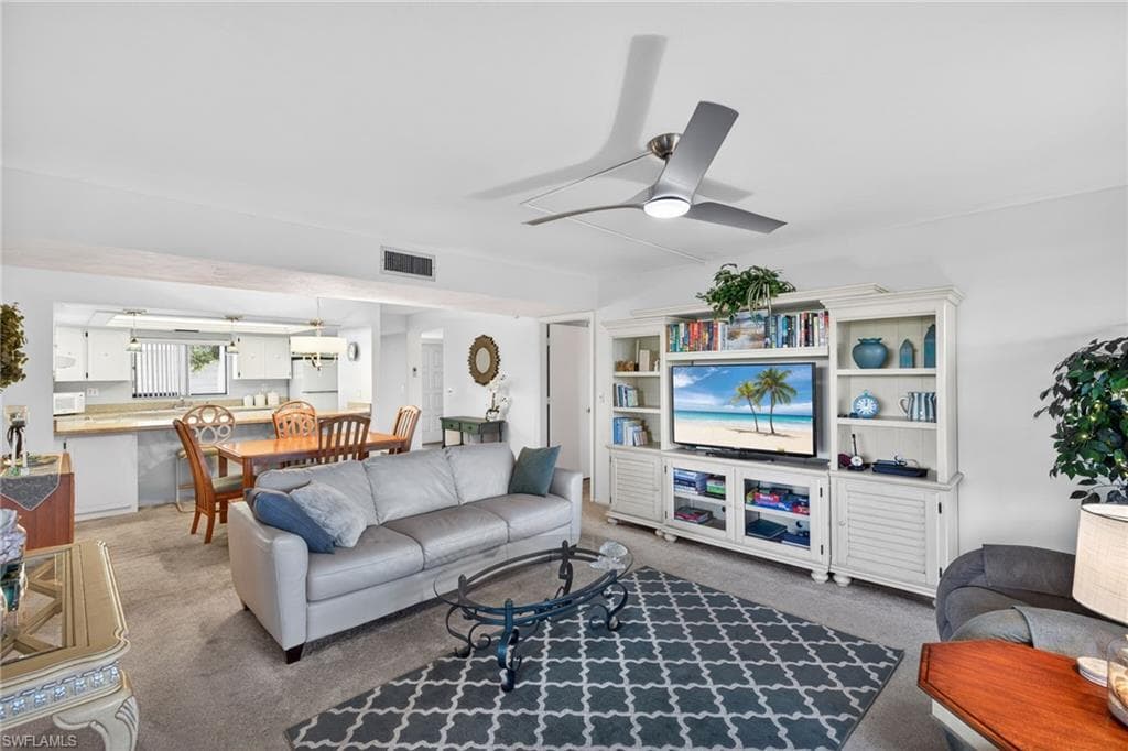 4570 Trawler CT # 102, FORT MYERS FL 33919-7