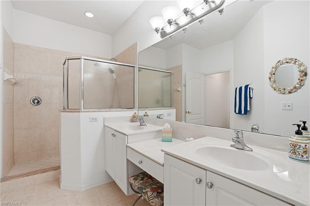 9235 Belleza WAY # 105, FORT MYERS FL 33908-20