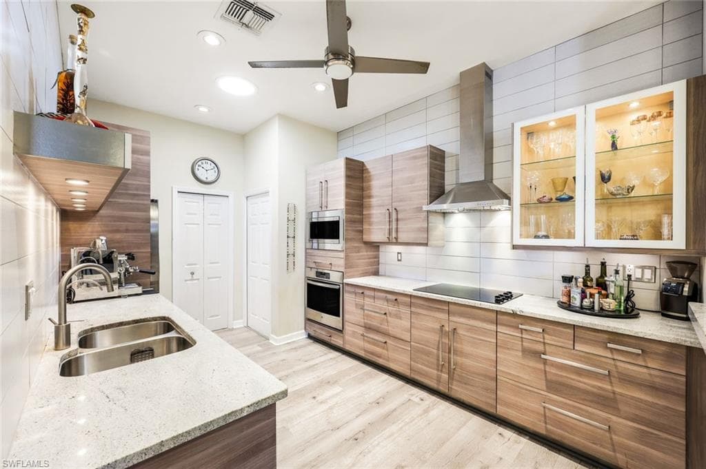 11481 Kestrel CT, NAPLES FL 34119-11