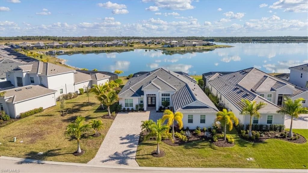 17244 Blue Sapphire DR, FORT MYERS FL 33913-2