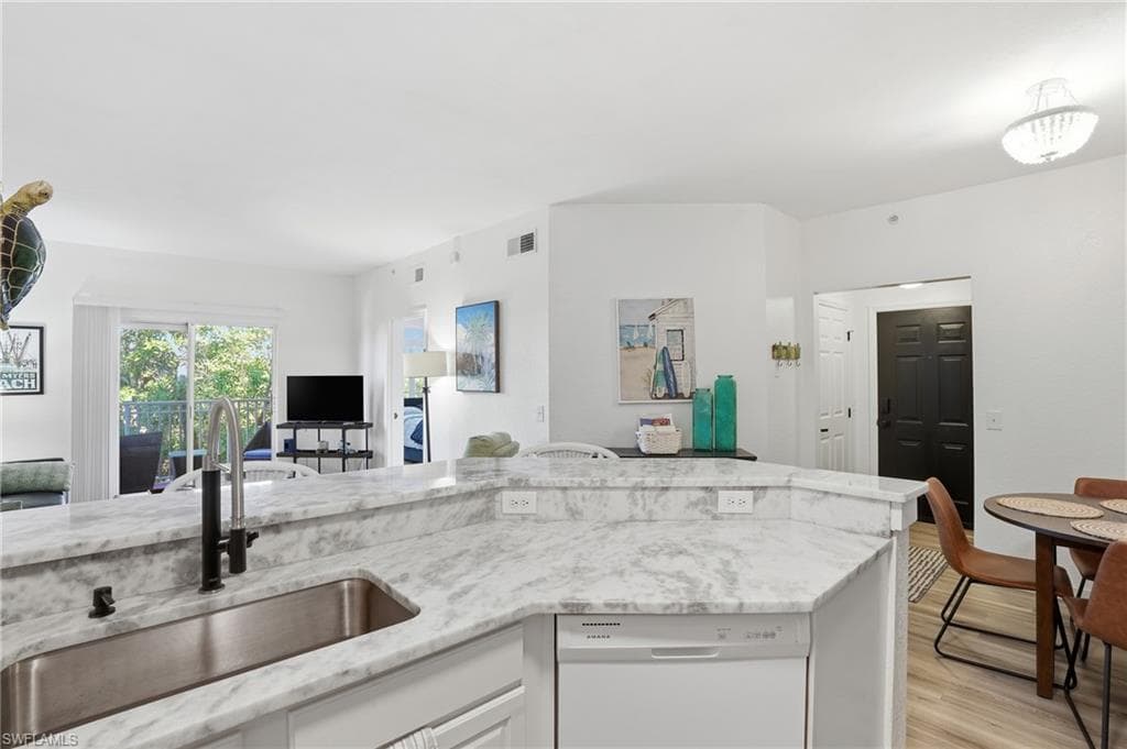 15585 Ocean Walk CIR # 313, FORT MYERS FL 33908-12