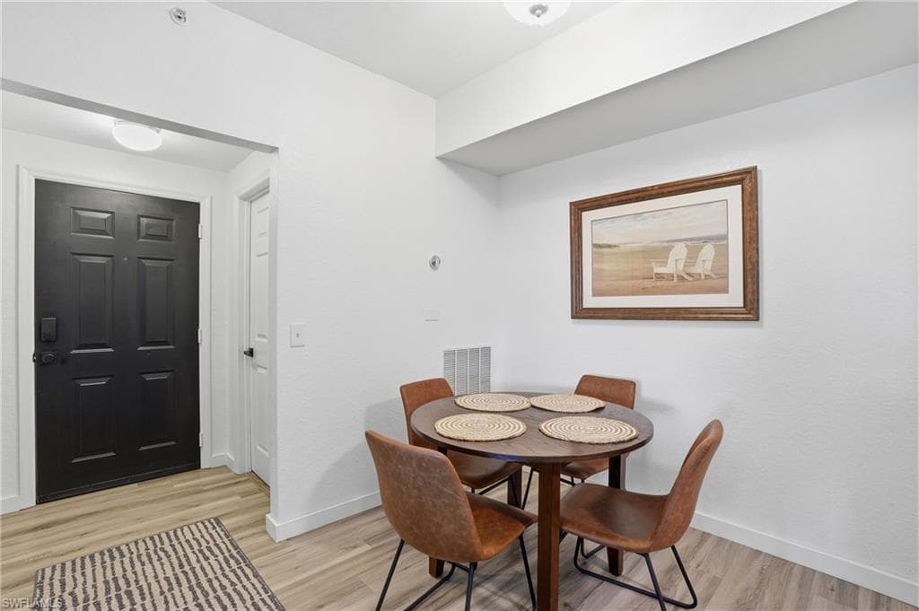 15585 Ocean Walk CIR # 313, FORT MYERS FL 33908-2