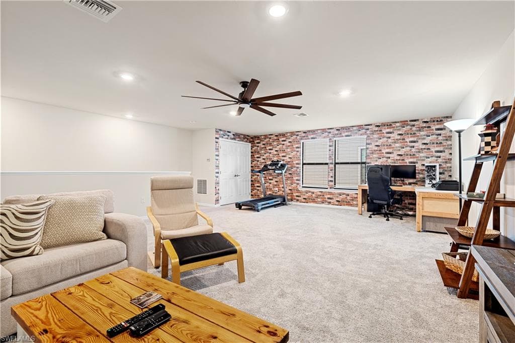 3944 Black Eagle LN, FORT MYERS FL 33966-11