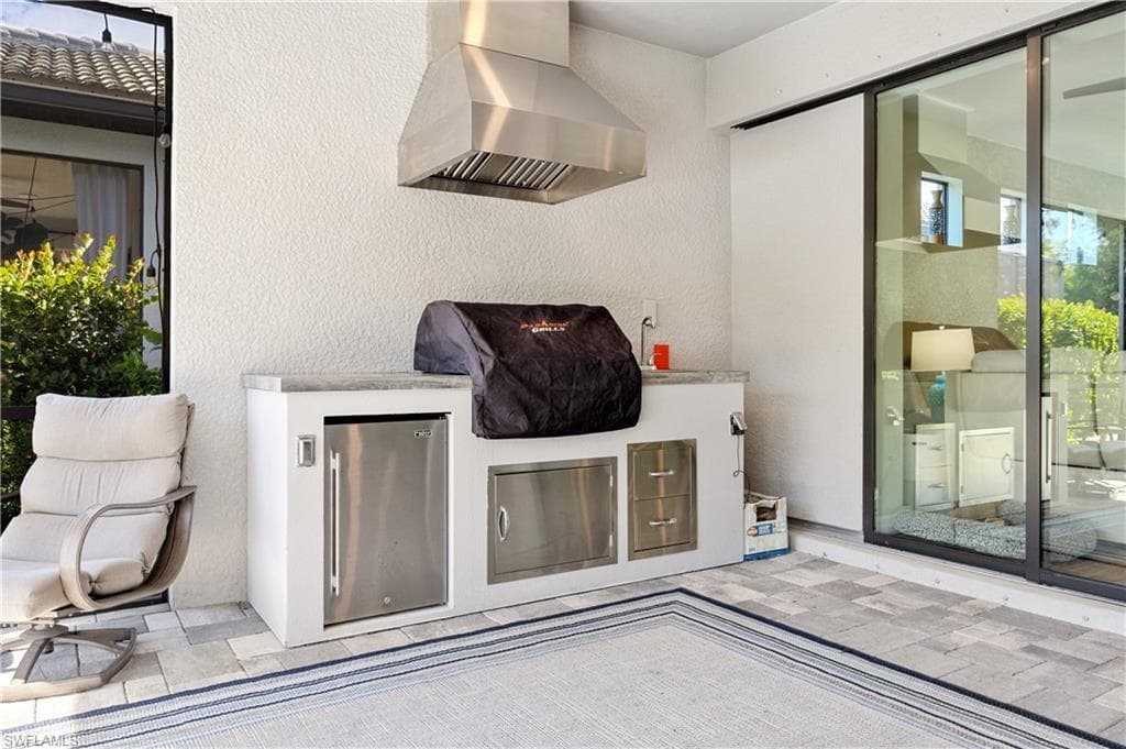 3944 Black Eagle LN, FORT MYERS FL 33966-8