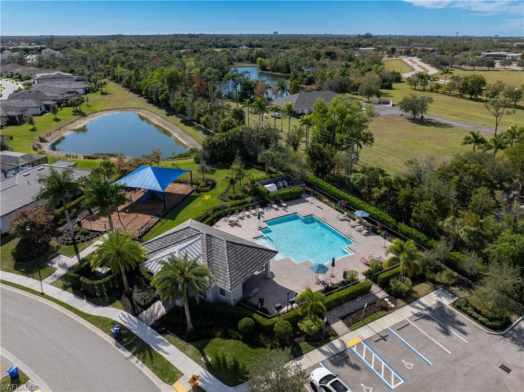 3944 Black Eagle LN, FORT MYERS FL 33966-38