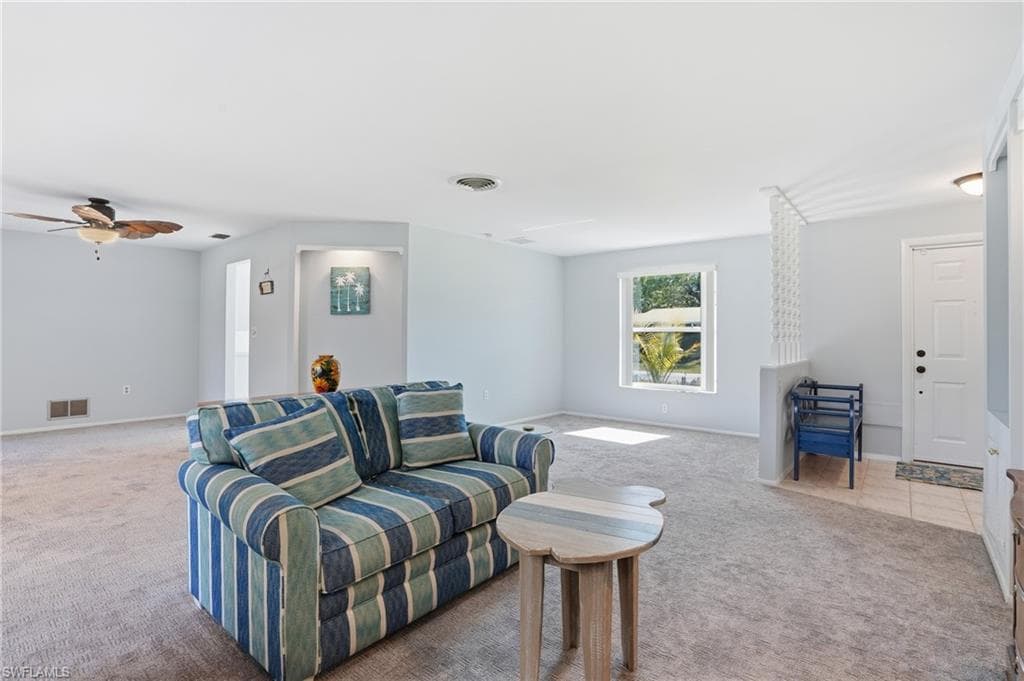 30 Maui CIR # 30, NAPLES FL 34112-11