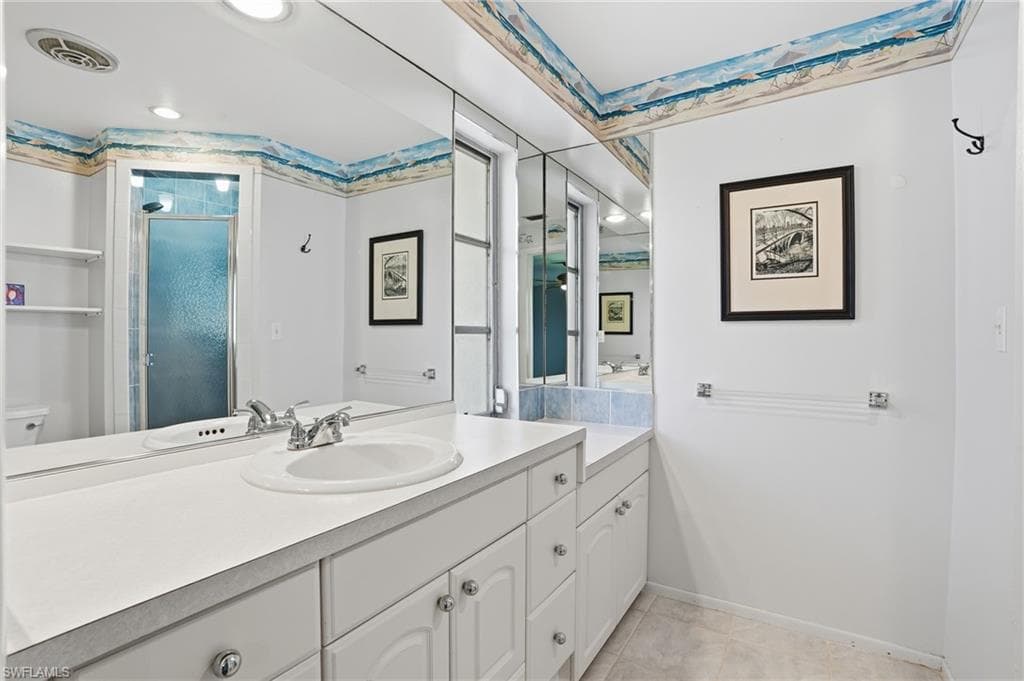 30 Maui CIR # 30, NAPLES FL 34112-32