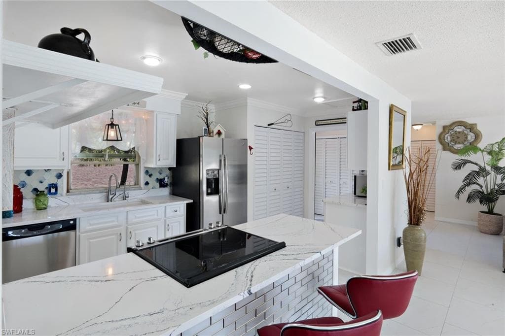 4251 Island CIR # 3, FORT MYERS FL 33919-10