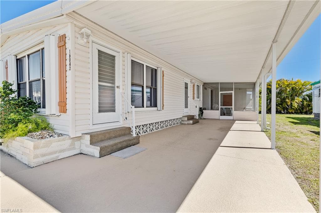 16042 Citron WAY, NORTH FORT MYERS FL 33903-26