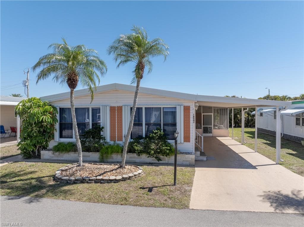 16042 Citron WAY, NORTH FORT MYERS FL 33903-37