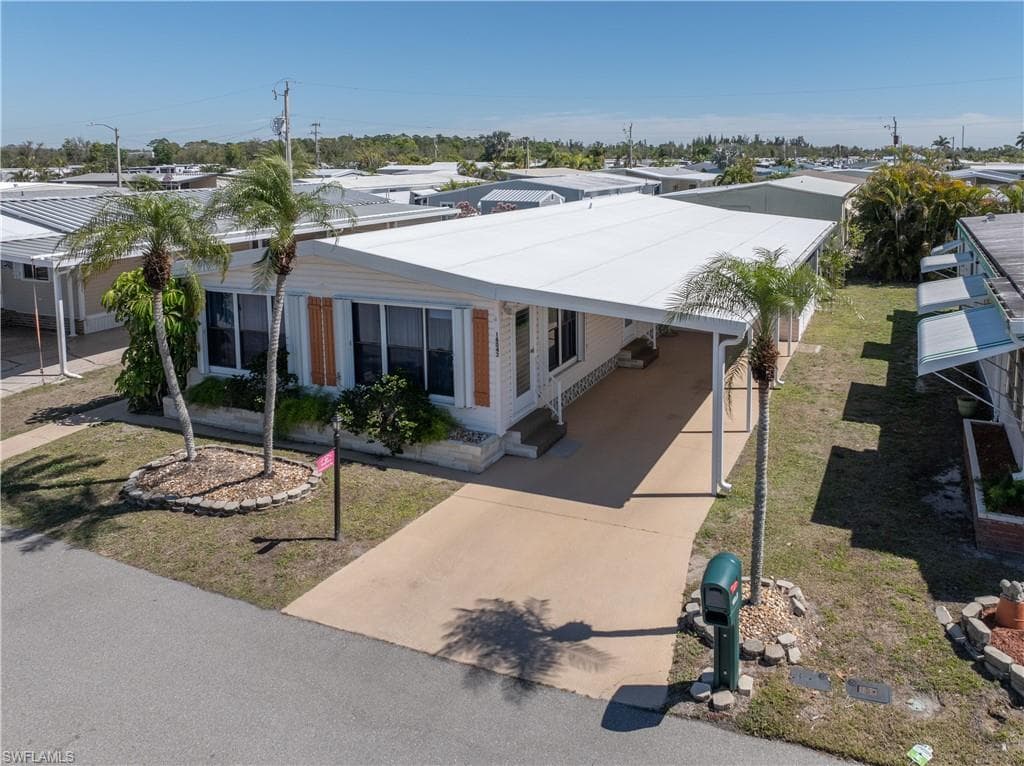 16042 Citron WAY, NORTH FORT MYERS FL 33903-36