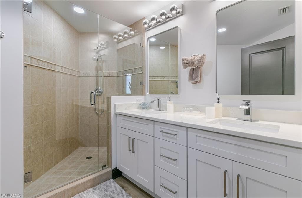 5781 Cape Harbour DR # 607, CAPE CORAL FL 33914-23