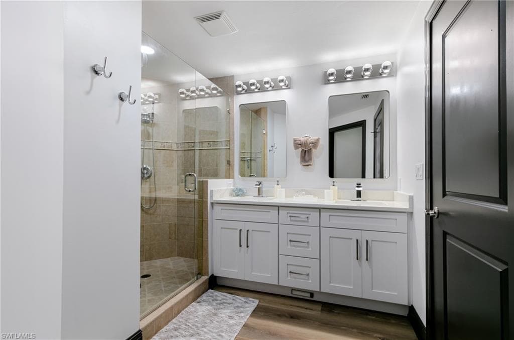 5781 Cape Harbour DR # 607, CAPE CORAL FL 33914-24