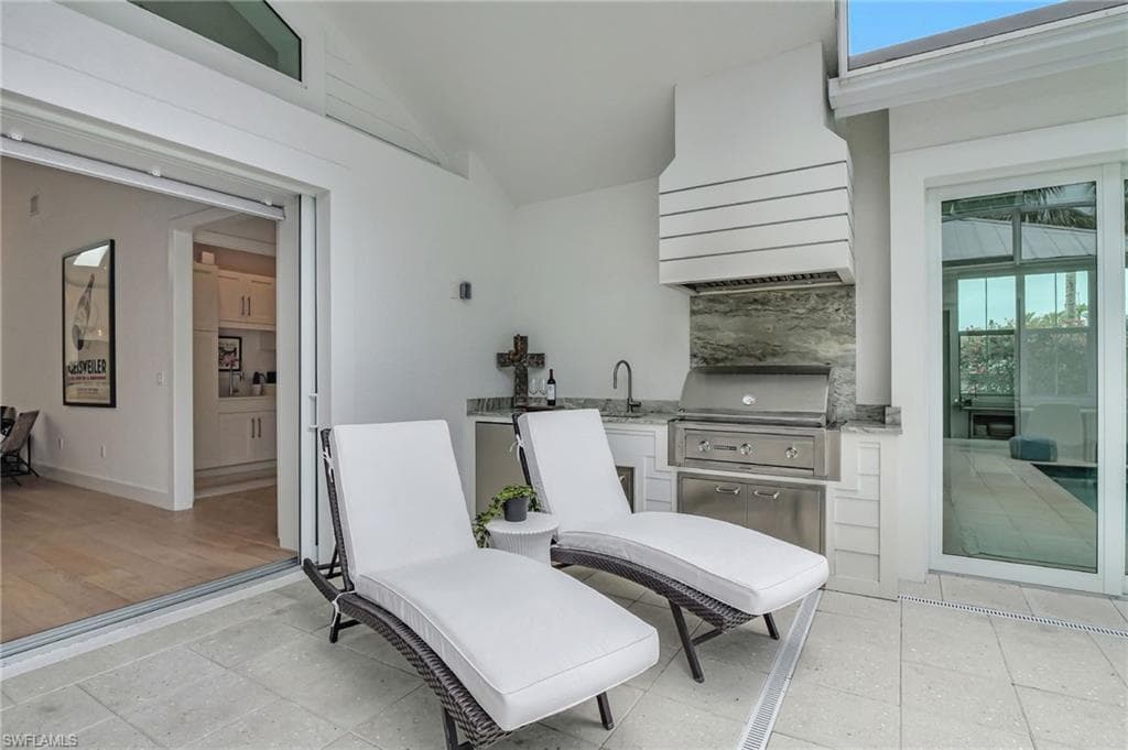 2120 Curtis ST, NAPLES FL 34112-37