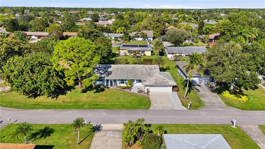 30 Maui CIR # 30, NAPLES FL 34112-3