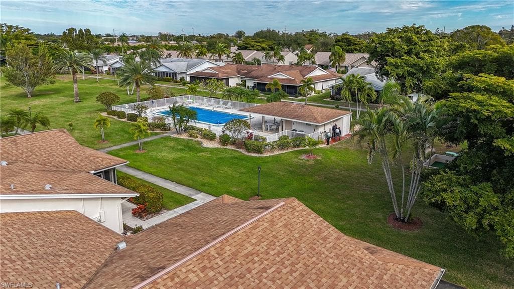 5678 Balkan CT, FORT MYERS FL 33919-35