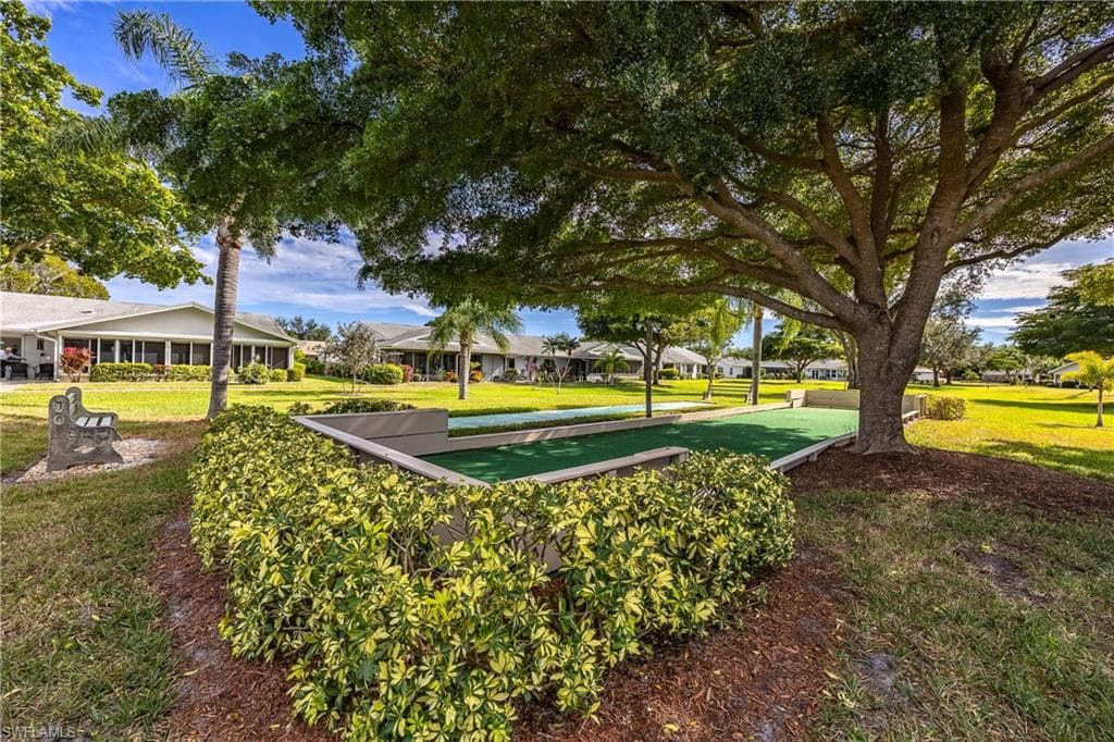 5678 Balkan CT, FORT MYERS FL 33919-31