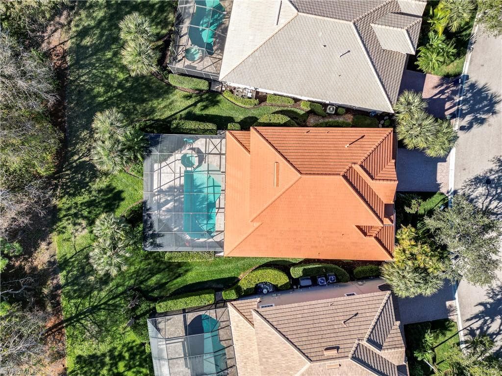 9077 Falling Leaf DR, ESTERO FL 34135-5