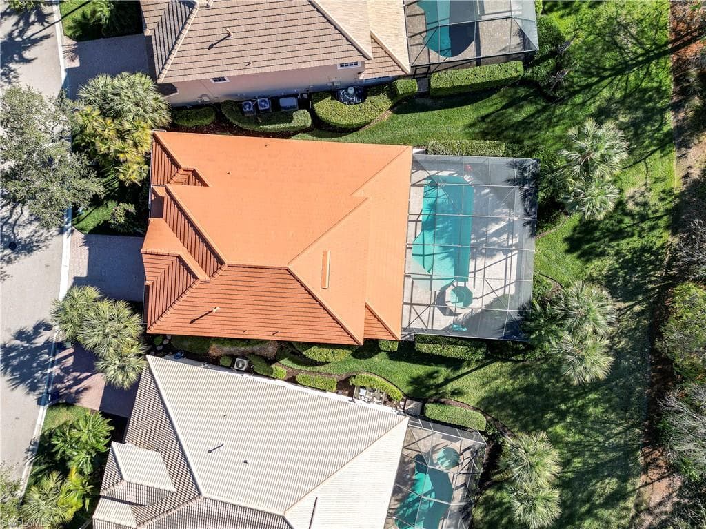 9077 Falling Leaf DR, ESTERO FL 34135-6