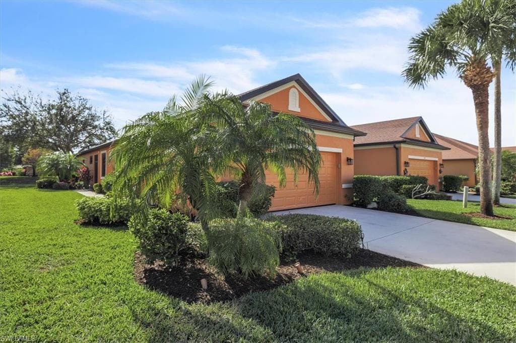 3725 Pino Vista WAY, ESTERO FL 33928-2