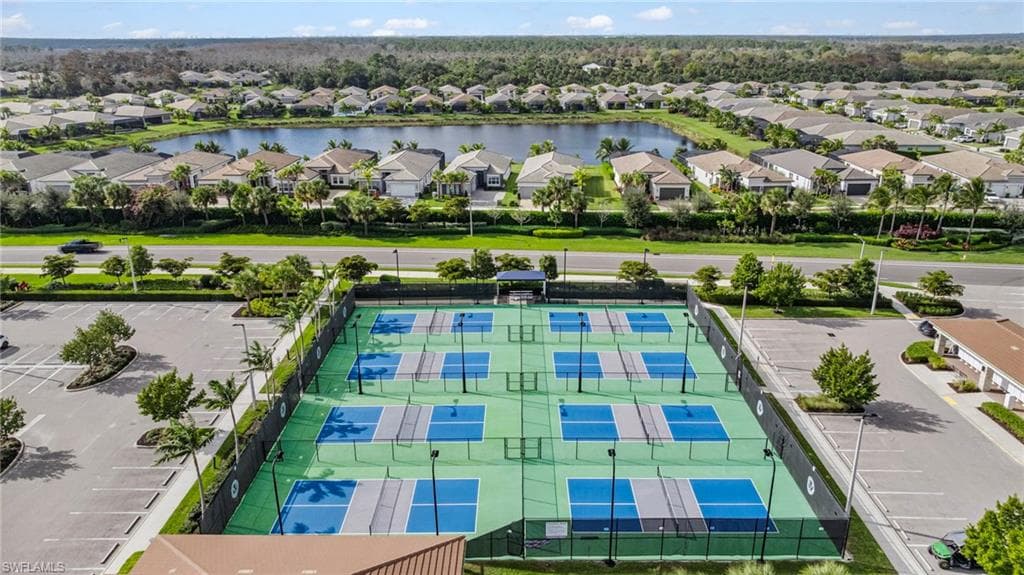 12418 Dahlia CT, NAPLES FL 34120-32